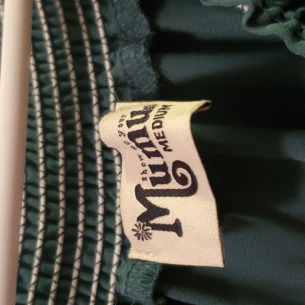 Hacienda maxi dress green side slits - Picture 4 of 5